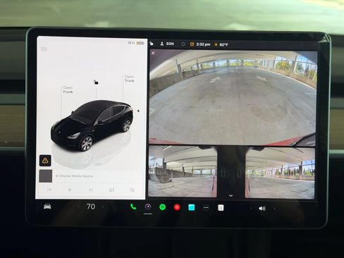 Used 2022 Tesla Model Y Long Range AWD/4WD image 27