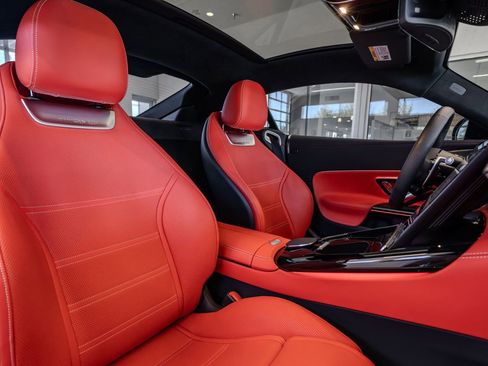 Used 2025 Mercedes-Benz AMG GT 63 image 27