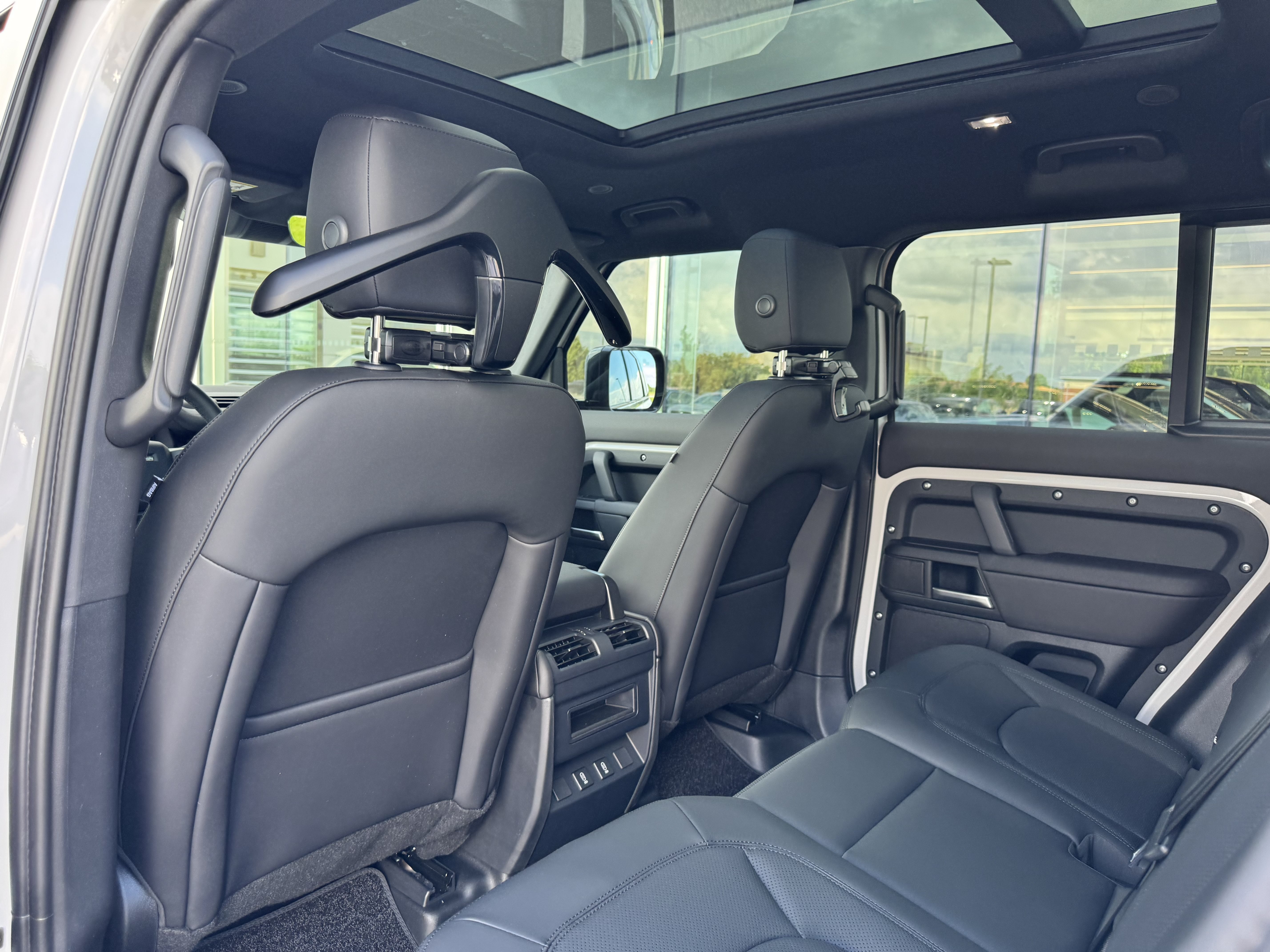 New 2026 Land Rover Defender 110 S AWD/4WD image 26