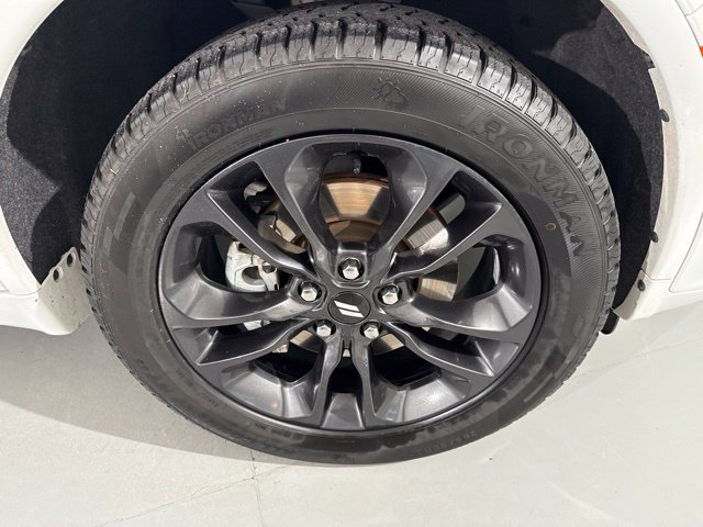 Used 2025 Dodge Durango GT AWD/4WD image 17
