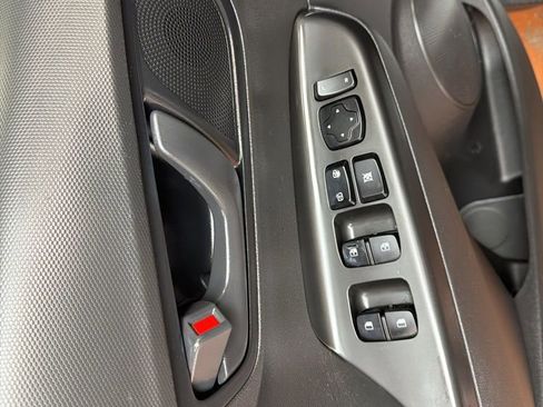 Used 2020 Hyundai Kona SEL image 14