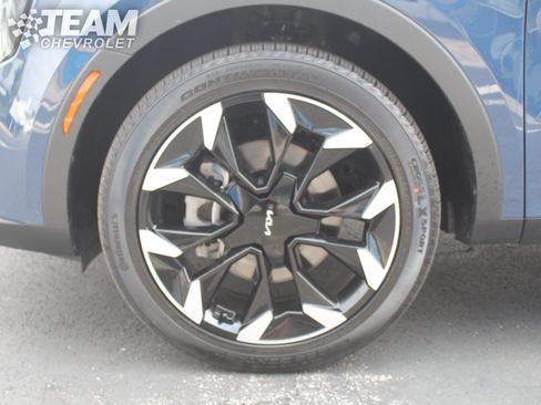 Used 2025 Kia Sorento EX FWD image 32