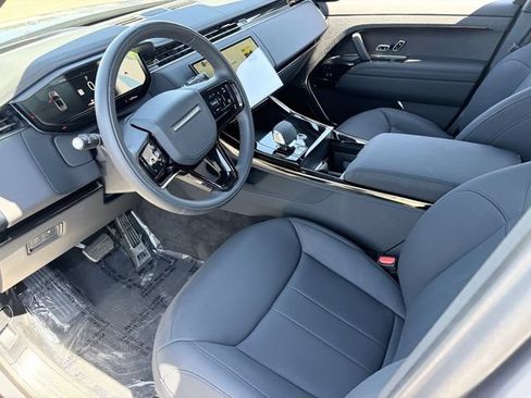 Used 2025 Land Rover Range Rover Sport Dynamic SE AWD/4WD image 5