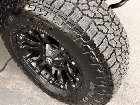 Used 2018 Toyota Tundra Platinum image 61