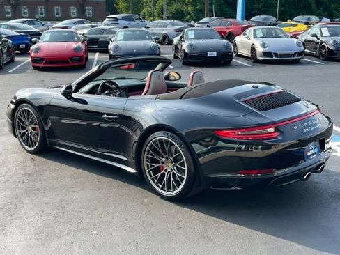 Used 2017 Porsche 911 Carrera 4S AWD/4WD image 9