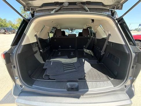 Used 2024 Nissan Pathfinder S w/ Cargo Package FWD image 16