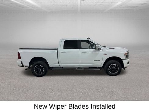 Used 2025 RAM 3500 Laramie AWD/4WD image 15