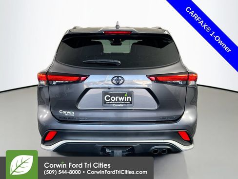 Used 2021 Toyota Highlander XSE AWD/4WD image 13