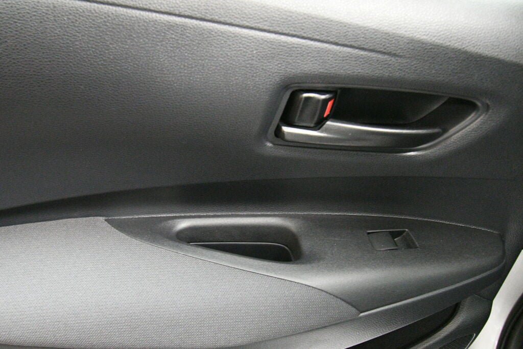 Certified 2025 Toyota Corolla LE FWD image 20