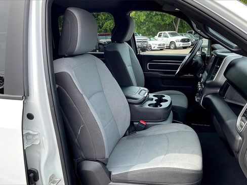 Used 2024 RAM 3500 Big Horn image 7