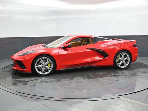 Used 2022 Chevrolet Corvette Stingray w/ Z51 Performance Package image 7