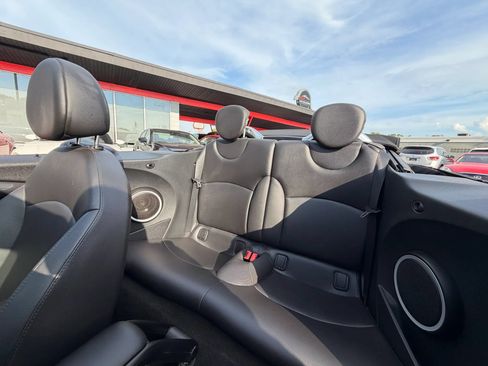 Used 2013 MINI Cooper S FWD image 16