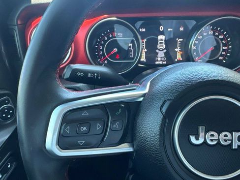 Used 2019 Jeep Wrangler Unlimited Rubicon AWD/4WD image 16