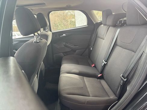 Used 2012 Ford Focus Titanium w/ Titanium Handling Pkg image 20