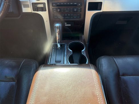 Used 2009 Ford F150 Platinum image 11