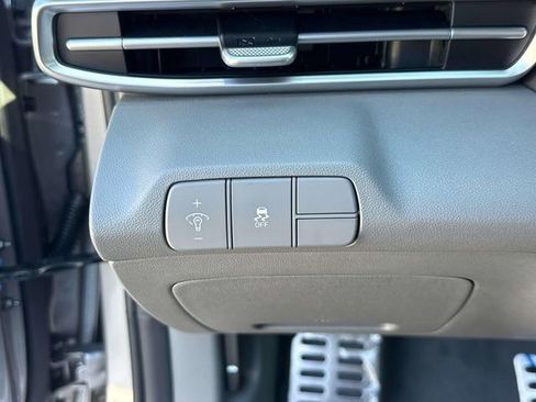 New 2026 Hyundai Elantra SEL Sport Premium FWD image 26