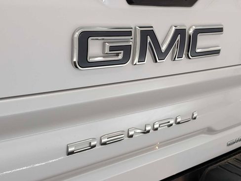 Certified 2024 GMC Sierra 3500 Denali Ultimate image 13