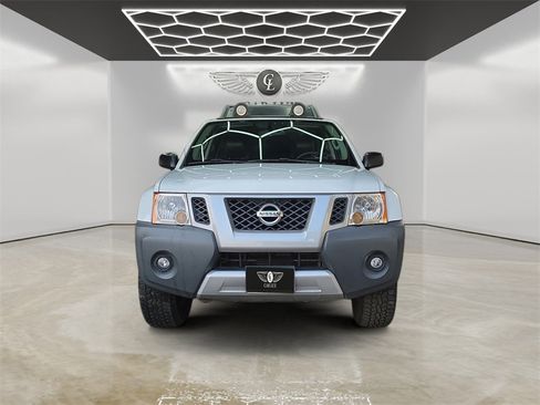 Used 2014 Nissan Xterra PRO-4X w/ Pro-4x Leather Package image 8