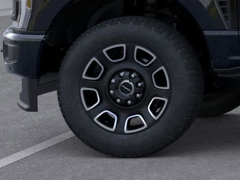 New 2026 Ford F250 Platinum AWD/4WD image 19