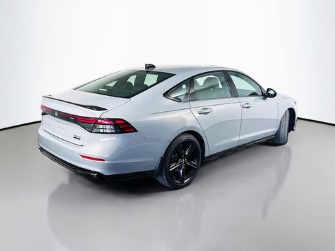 Used 2024 Honda Accord Sport image 8