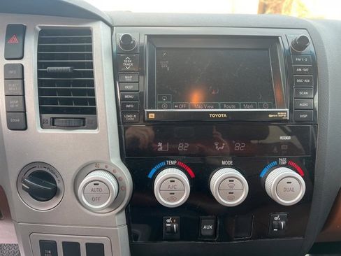 Used 2008 Toyota Tundra Limited image 28