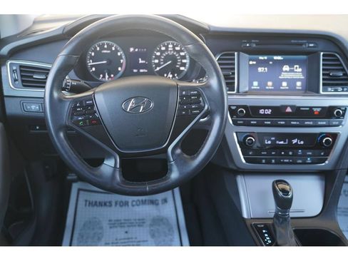 Used 2016 Hyundai Sonata Limited FWD image 14