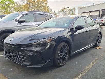 Used 2025 Toyota Camry SE w/ Convenience Package