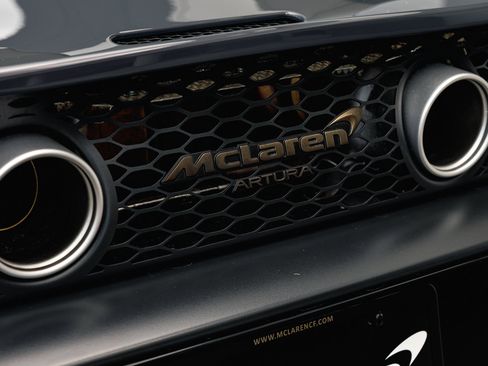 New 2026 McLaren Artura Spider RWD image 13