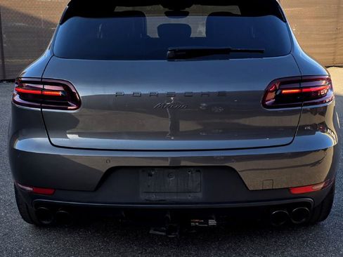 Used 2018 Porsche Macan Sport Edition image 6
