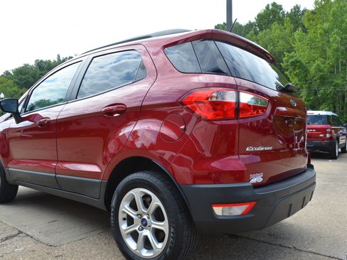 Used 2021 Ford EcoSport SE FWD image 2