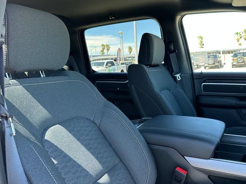 New 2026 RAM 1500 Big Horn AWD/4WD image 14