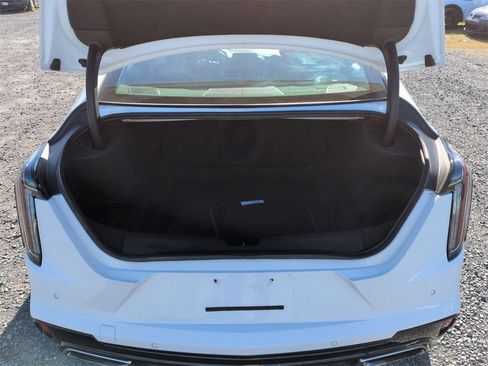 Used 2022 Cadillac CT4 Sport image 5