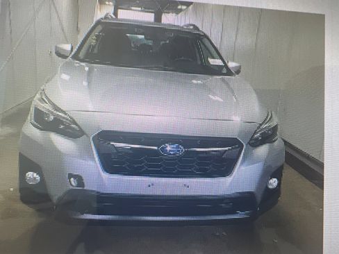 Used 2019 Subaru Crosstrek 2.0i Limited w/ Moonroof Package w/Navigation AWD/4WD image 7