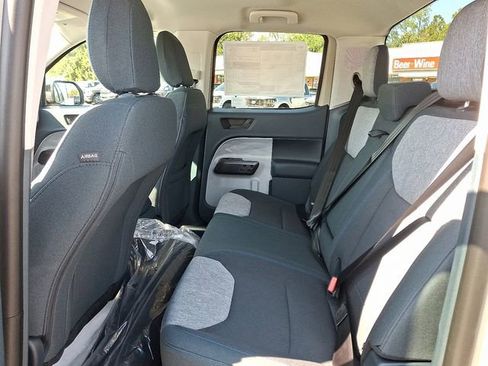 New 2025 Ford Maverick XLT w/ XLT Luxury Package FWD image 6