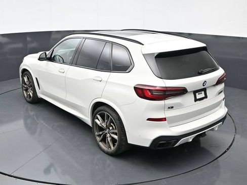 Used 2021 BMW X5 M50i AWD/4WD image 34