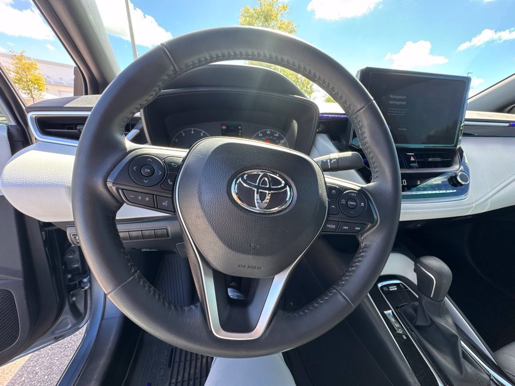 Used 2024 Toyota Corolla SE FWD image 12