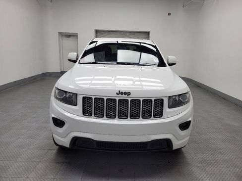 Used 2015 Jeep Grand Cherokee Altitude image 15