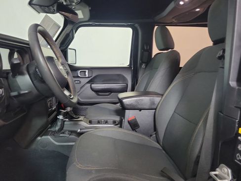 Used 2024 Jeep Wrangler Sport AWD/4WD image 13
