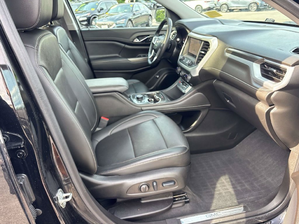 Used 2023 GMC Acadia SLT w/ Elevation Edition AWD/4WD image 18