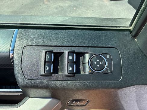 Used 2020 Ford F150 Lariat w/ Equipment Group 502A Luxury AWD/4WD image 25