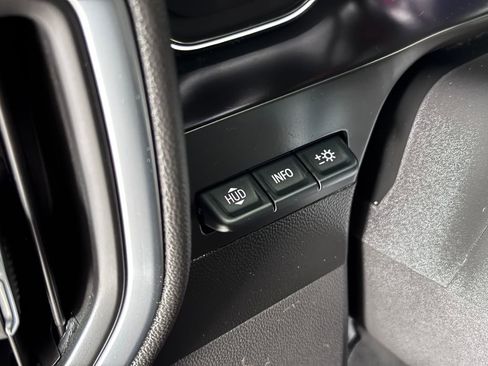 Certified 2020 GMC Sierra 1500 Denali w/ Denali Ultimate Package image 25