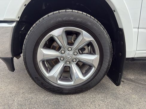 Used 2022 RAM 1500 Limited image 9