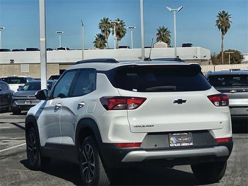 Certified 2025 Chevrolet TrailBlazer LT w/ Convenience Package image 7