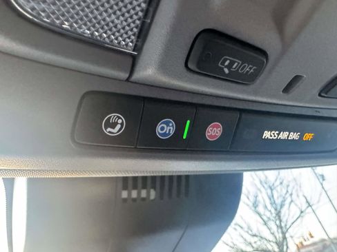 Used 2023 GMC Sierra 1500 Elevation image 30