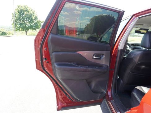 Used 2021 Nissan Murano SL AWD/4WD image 19