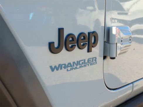 Used 2022 Jeep Wrangler Unlimited Rubicon 4xe w/ Cold Weather Group image 12