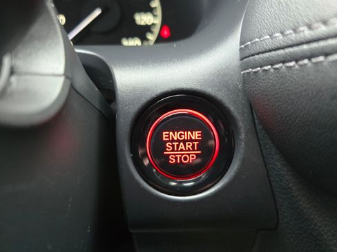 Certified 2024 Honda HR-V EX-L image 29