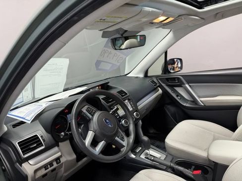 Used 2018 Subaru Forester 2.5i Premium w/ All-Weather Package AWD/4WD image 18