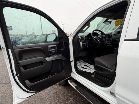 Used 2018 Chevrolet Silverado 2500 LT AWD/4WD image 11