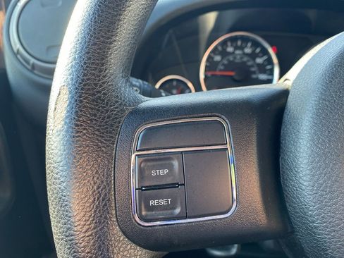 Used 2014 Jeep Wrangler Sport image 19